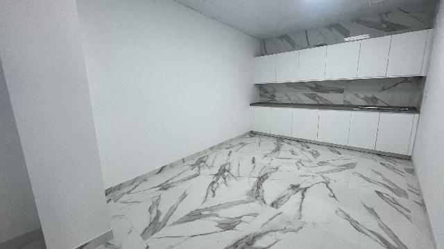Imagen 5 Inmueble 302883 - Local Comercial en alquiler en Fuengirola / Zona Edificio Milan- Fuengirola