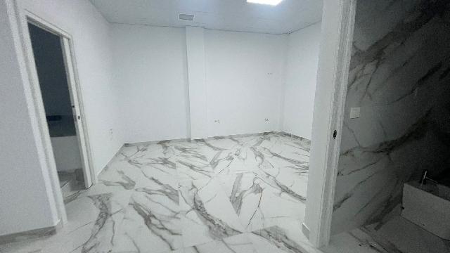 Imagen 15 Inmueble 302883 - Local Comercial en alquiler en Fuengirola / Zona Edificio Milan- Fuengirola