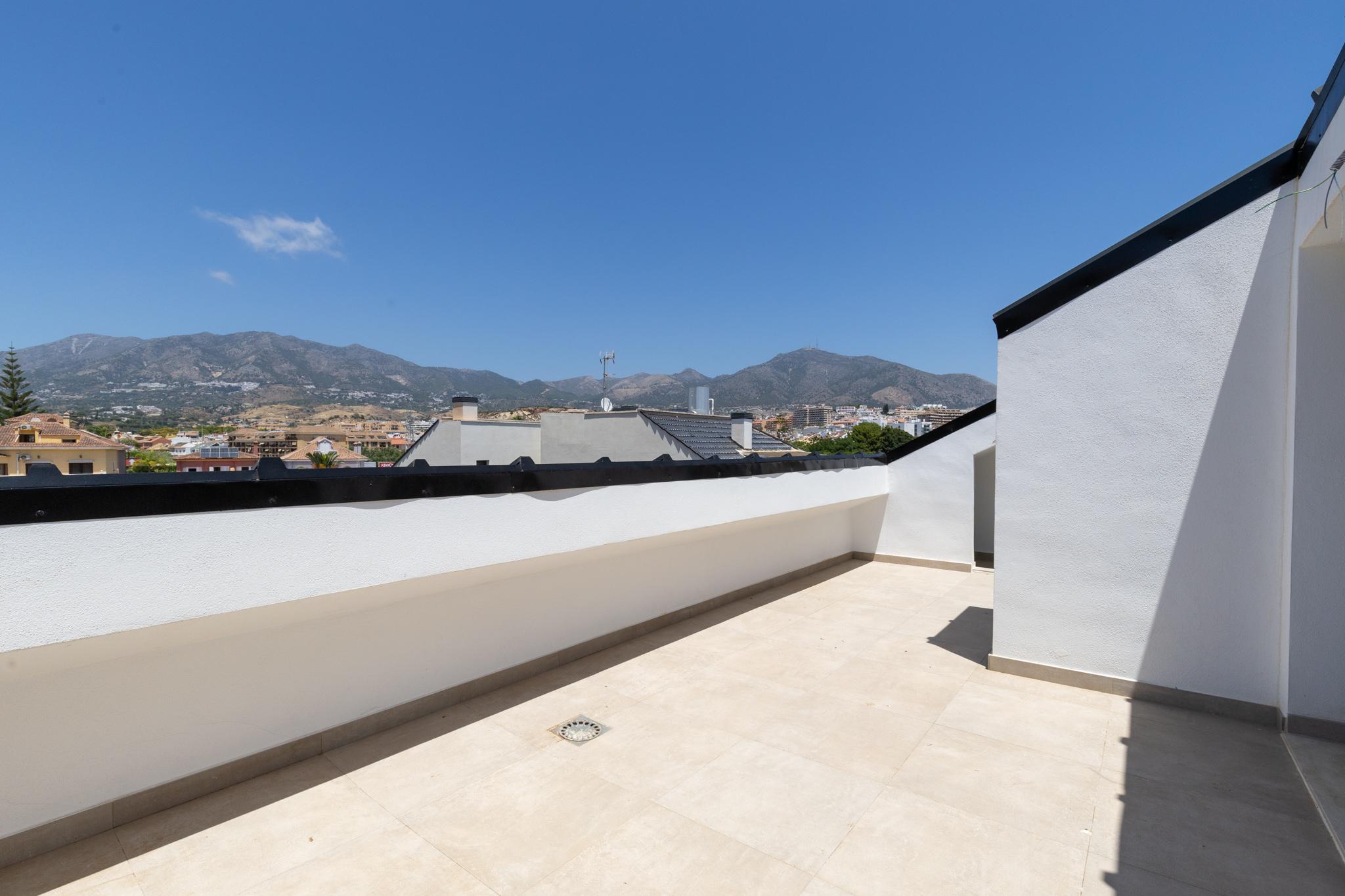 Imagen 4 Ático en venta en Fuengirola / Los Boliches-Fuengirola