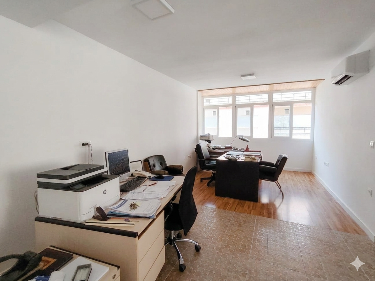 Imagen 4 Piso en venta en Fuengirola / Al lado de la estación de autobuses