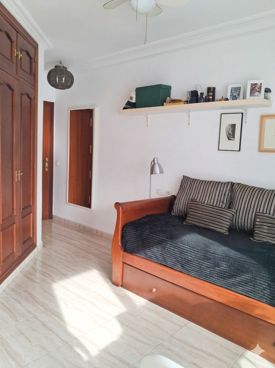 Imagen 1 Loft en venta en Mijas / Plaza de los niños