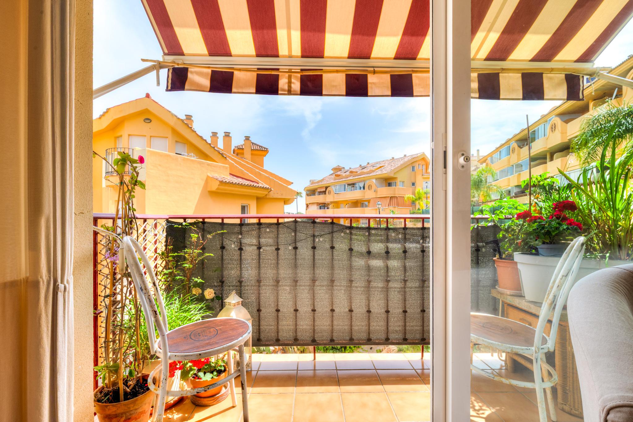 Imagen 9 Apto. Playa en venta en Fuengirola / Zona de los Pacos-Fuengirola