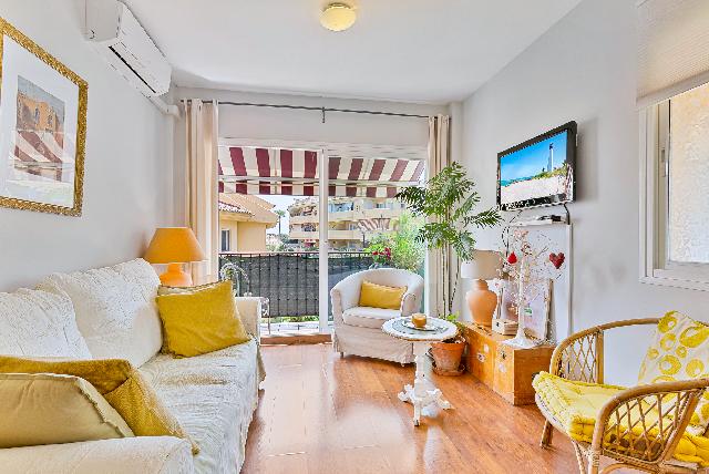Imagen 7 Inmueble 303931 - Apto. Playa en venta en Fuengirola / Zona de los Pacos-Fuengirola