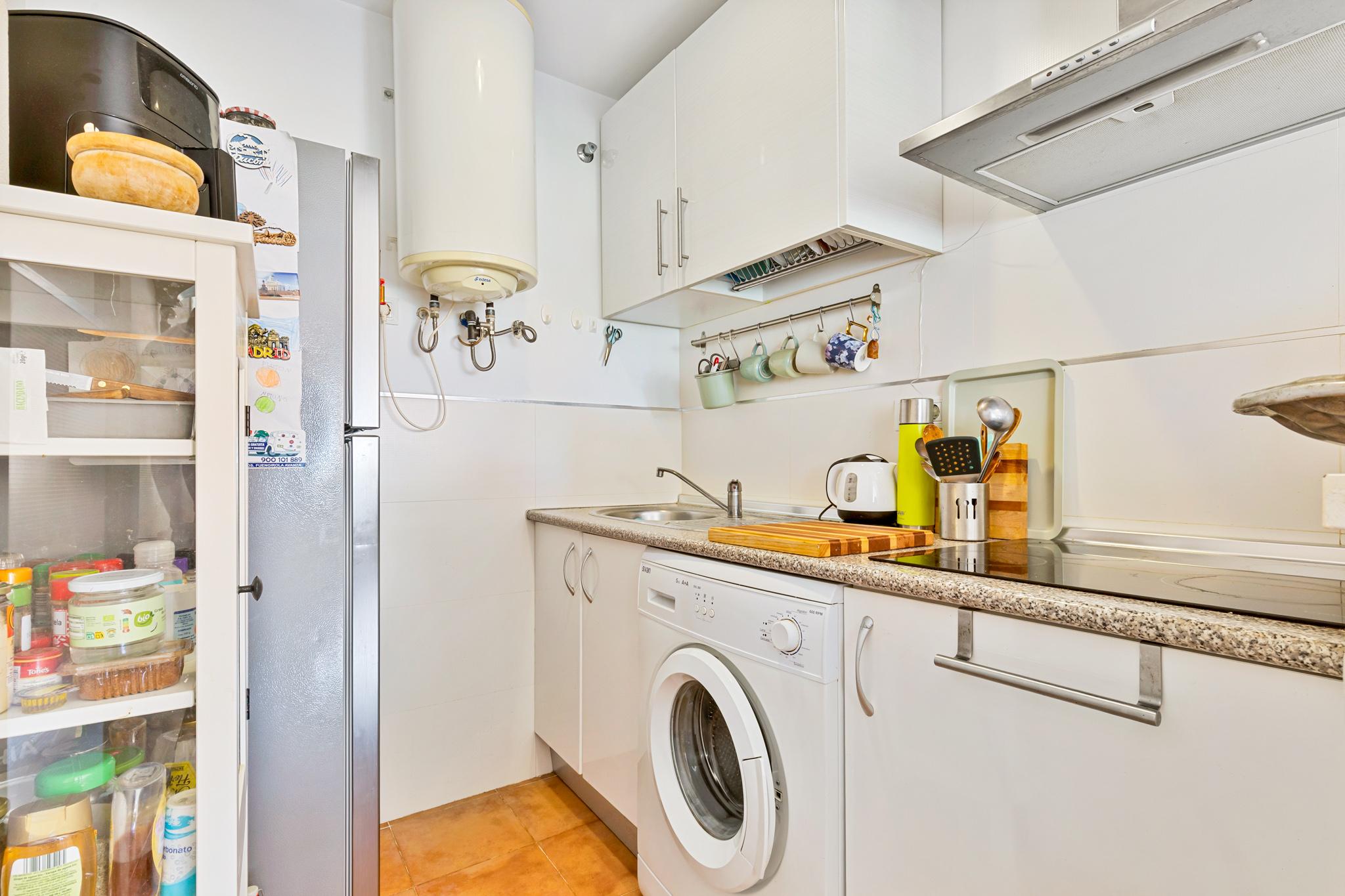 Imagen 6 Apto. Playa en venta en Fuengirola / Zona de los Pacos-Fuengirola