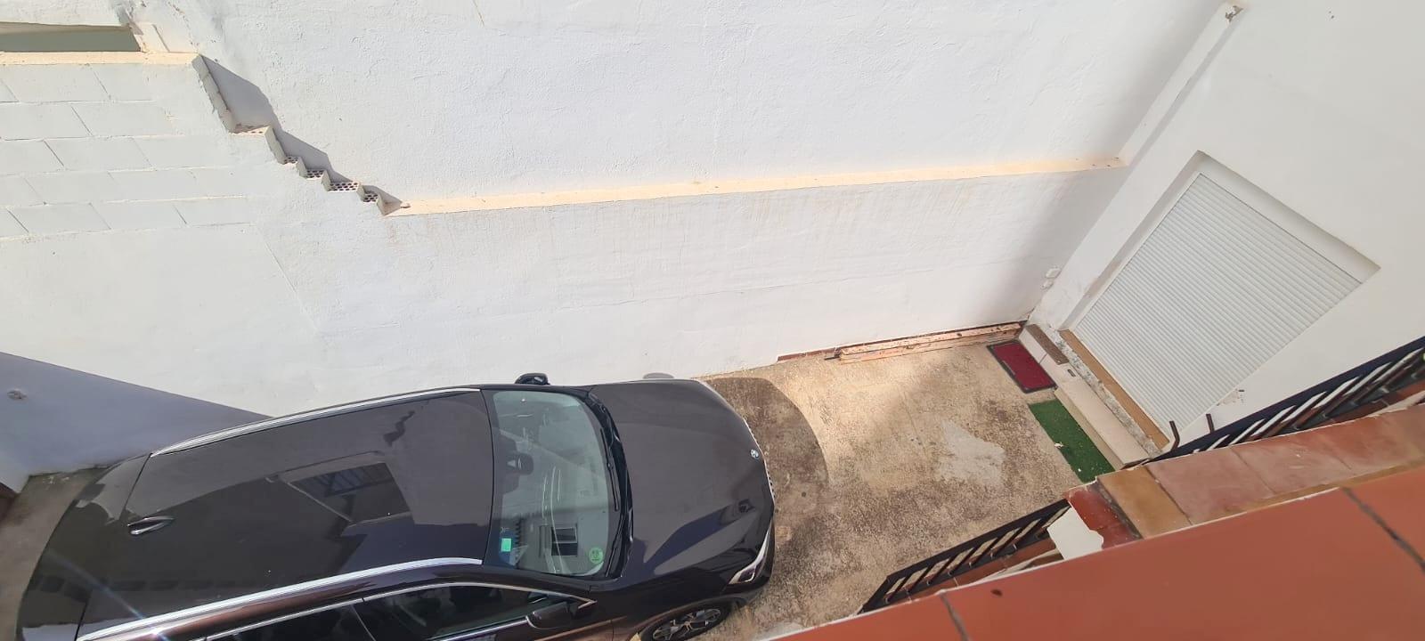 Imagen 21 Casa Aislada en venta en Fuengirola / Segunda linea de playa