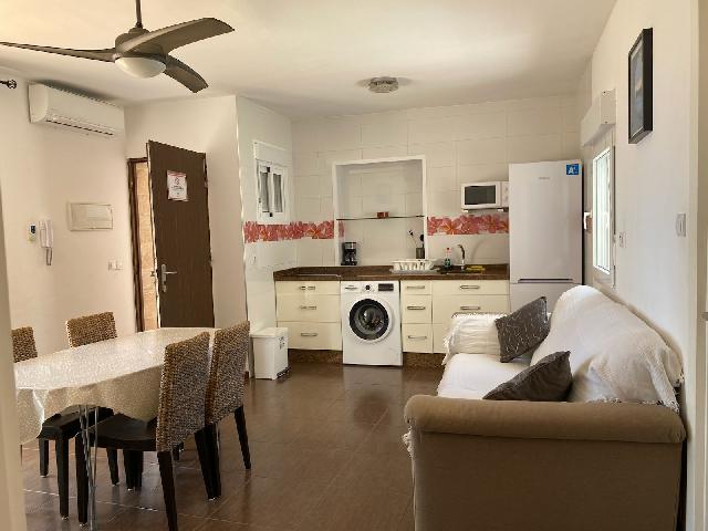 Imagen 5 Inmueble 304122 - Casa Adosada en venta en Fuengirola / Segunda linea de playa
