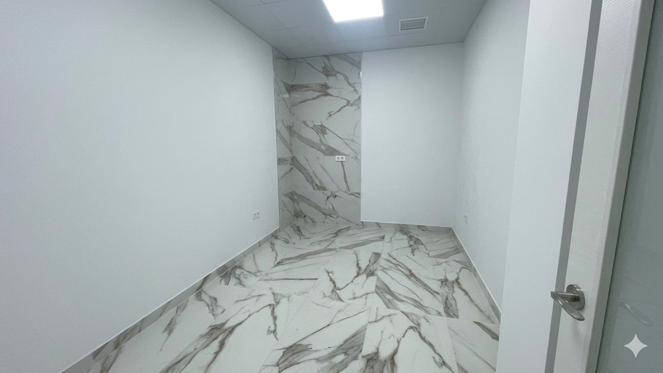 Imagen 12 Local Comercial en alquiler en Fuengirola / Zona Edificio Milan- Fuengirola