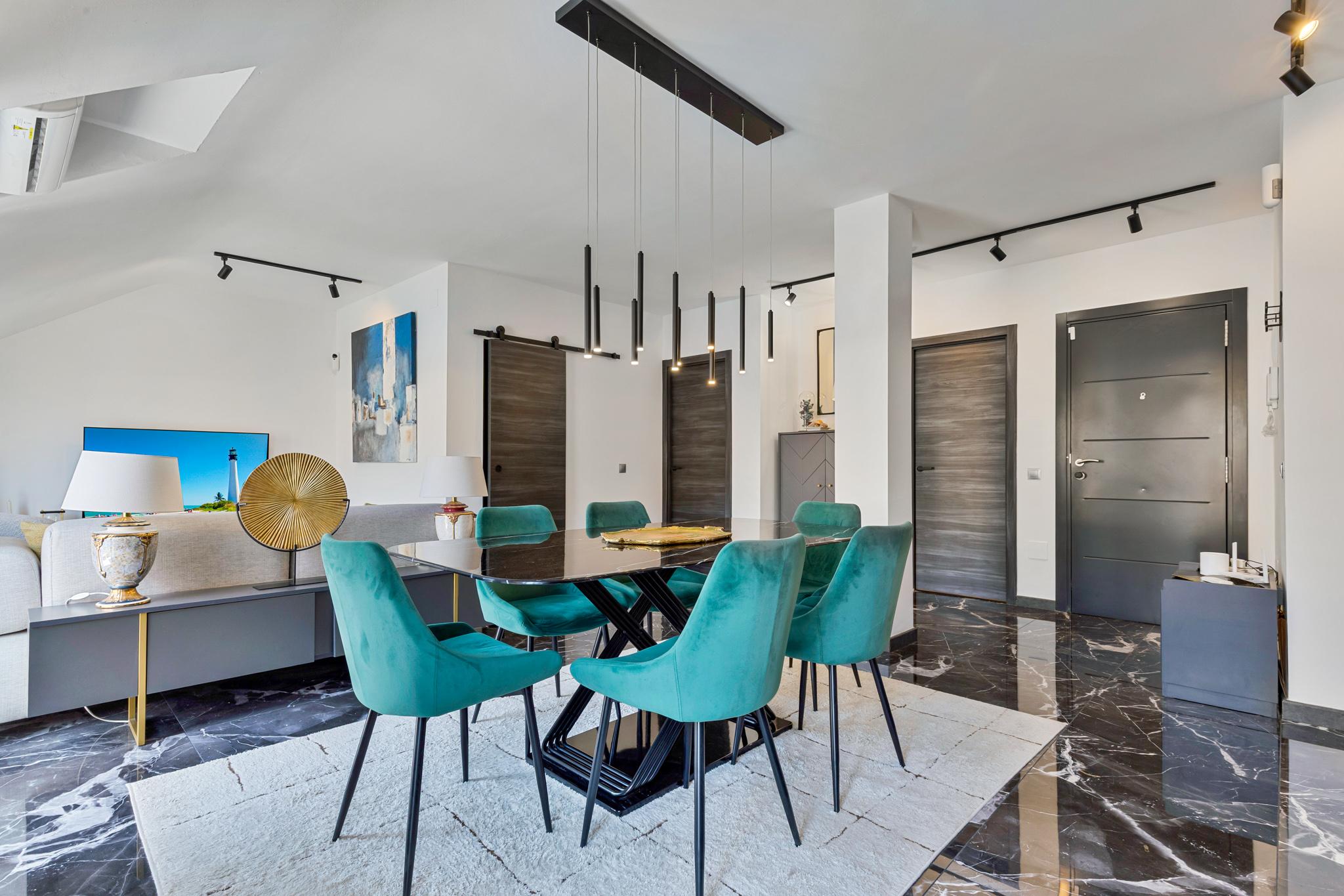 Imagen 6 Ático en venta en Fuengirola / Centro-Segunda línea de playa