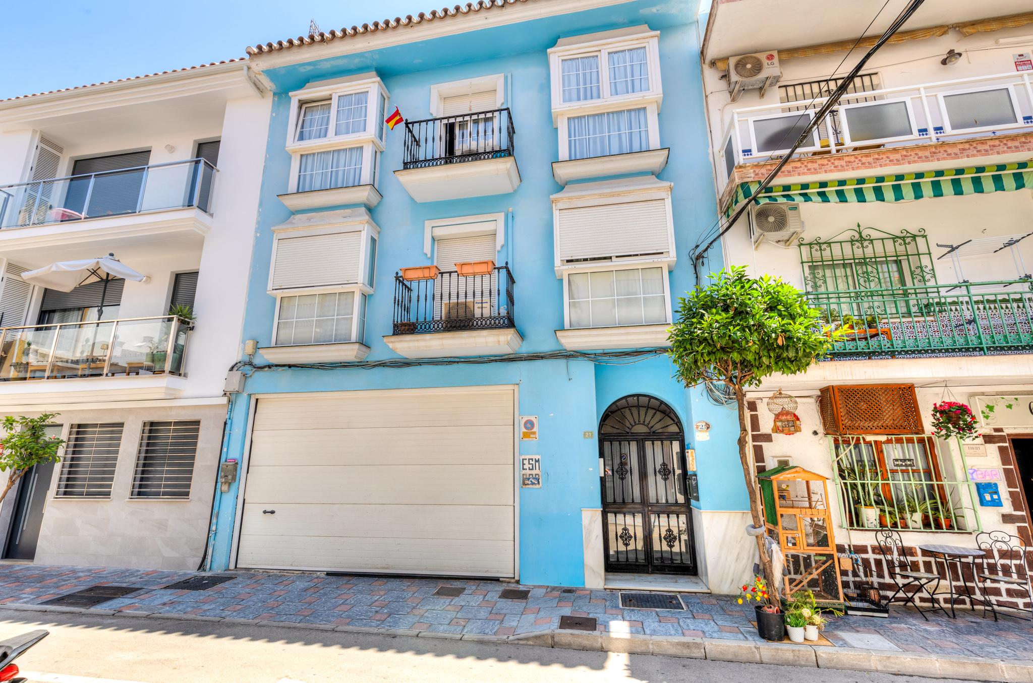 Imagen 24 Ático en venta en Fuengirola / Centro-Segunda línea de playa