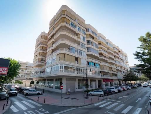 Imagen 2 Inmueble 304553 - Apto. Playa en venta en Fuengirola / Edificio Detelina