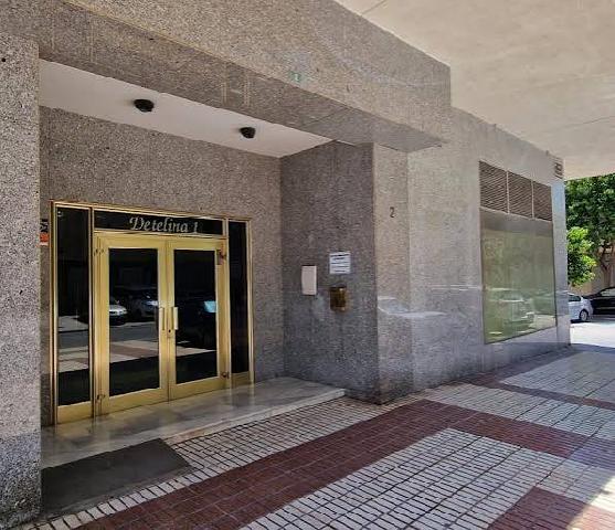Imagen 5 Inmueble 304553 - Apto. Playa en venta en Fuengirola / Edificio Detelina