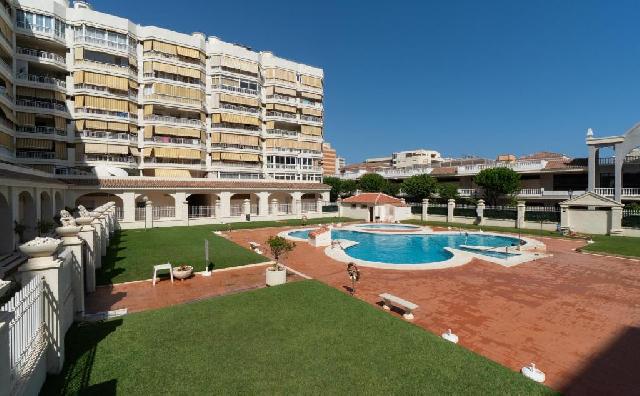 Imagen 8 Inmueble 304553 - Apto. Playa en venta en Fuengirola / Edificio Detelina