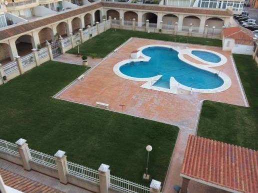 Imagen 7 Inmueble 304553 - Apto. Playa en venta en Fuengirola / Edificio Detelina