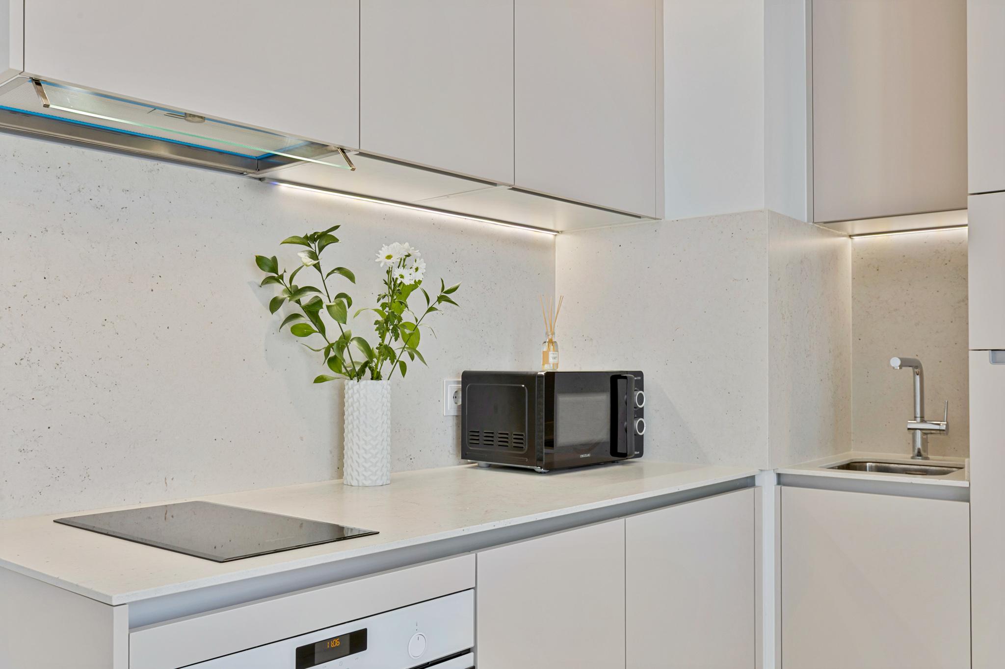 Imagen 4 Apto. Playa en venta en Fuengirola / Fuengirola Centro-Plaza Chinorros