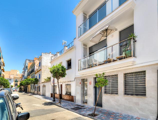 Imagen 1 Inmueble 304580 - Apto. Playa en venta en Fuengirola / Fuengirola Centro-Plaza Chinorros