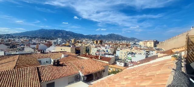 Imagen 2 Inmueble 305052 - Ático en venta en Fuengirola / Zona Bioparc de Fuengirola