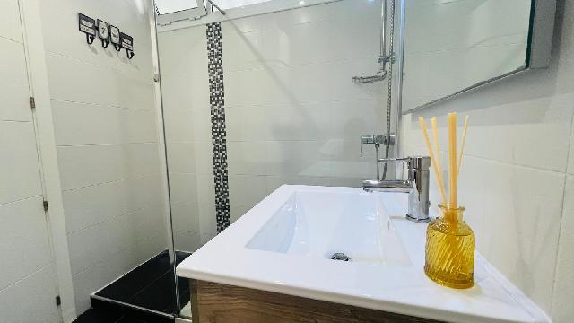 Imagen 16 Inmueble 305053 - Apto. Playa en venta en Fuengirola / Paseo Marítimo - Edf. Perla