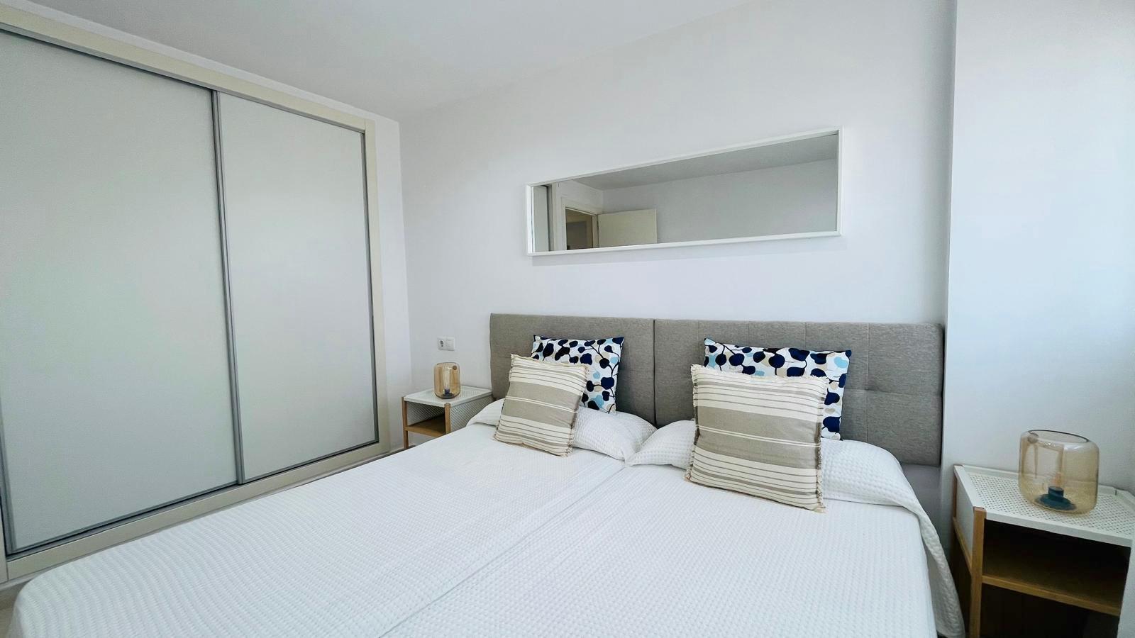 Imagen 13 Apto. Playa en venta en Fuengirola / Paseo Marítimo - Edf. Perla