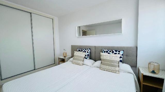 Imagen 13 Inmueble 305053 - Apto. Playa en venta en Fuengirola / Paseo Marítimo - Edf. Perla