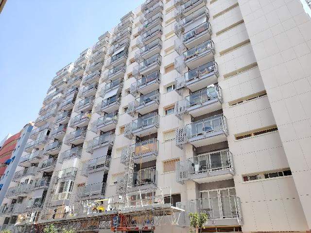 Imagen 2 Inmueble 305053 - Apto. Playa en venta en Fuengirola / Paseo Marítimo - Edf. Perla