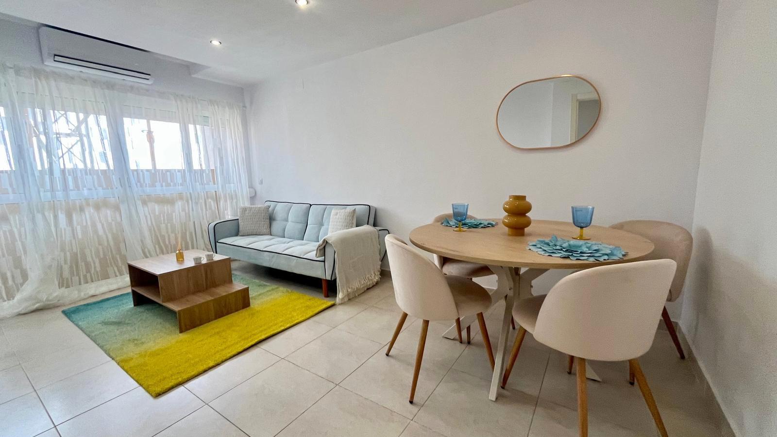 Imagen 8 Apto. Playa en venta en Fuengirola / Paseo Marítimo - Edf. Perla