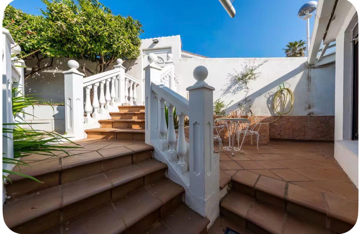 Imagen 25 Casa Aislada en venta en Mijas / El Faro - Chaparral