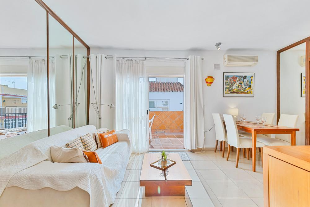Imagen 3 Apto. Playa en venta en Fuengirola / Fuengirola centro