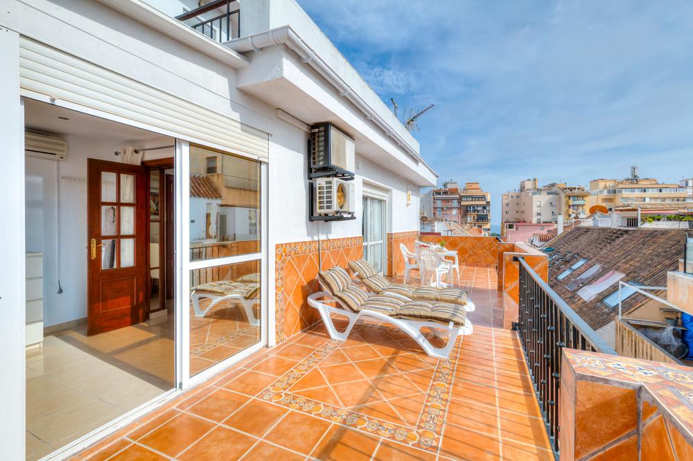 Imagen 1 Apto. Playa en venta en Fuengirola / Fuengirola centro
