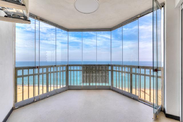 Imagen 5 Inmueble 306432 - Apto. Playa en venta en Fuengirola / Paseo Marítimo Fuengirola