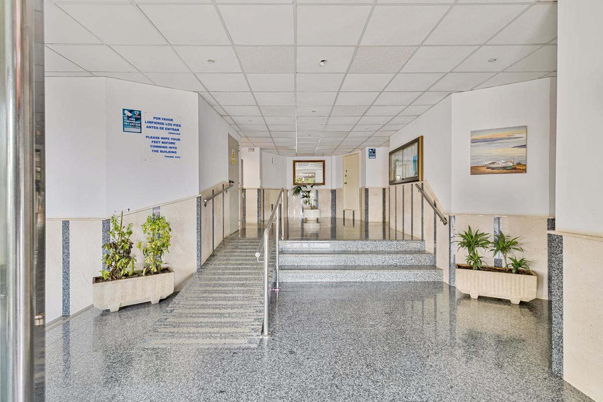 Imagen 19 Apto. Playa en venta en Fuengirola / Paseo Marítimo Fuengirola