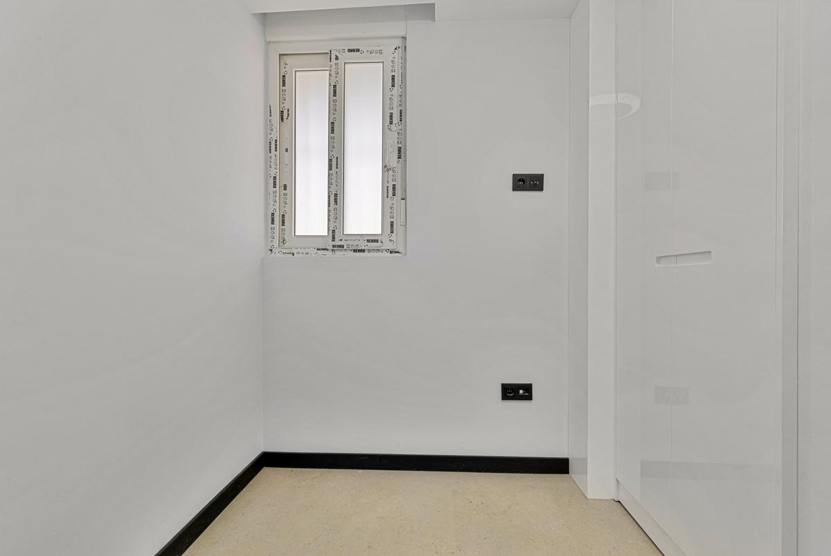 Imagen 17 Apto. Playa en venta en Fuengirola / Paseo Marítimo Fuengirola