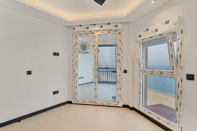 Imagen 10 Inmueble 306432 - Apto. Playa en venta en Fuengirola / Paseo Marítimo Fuengirola