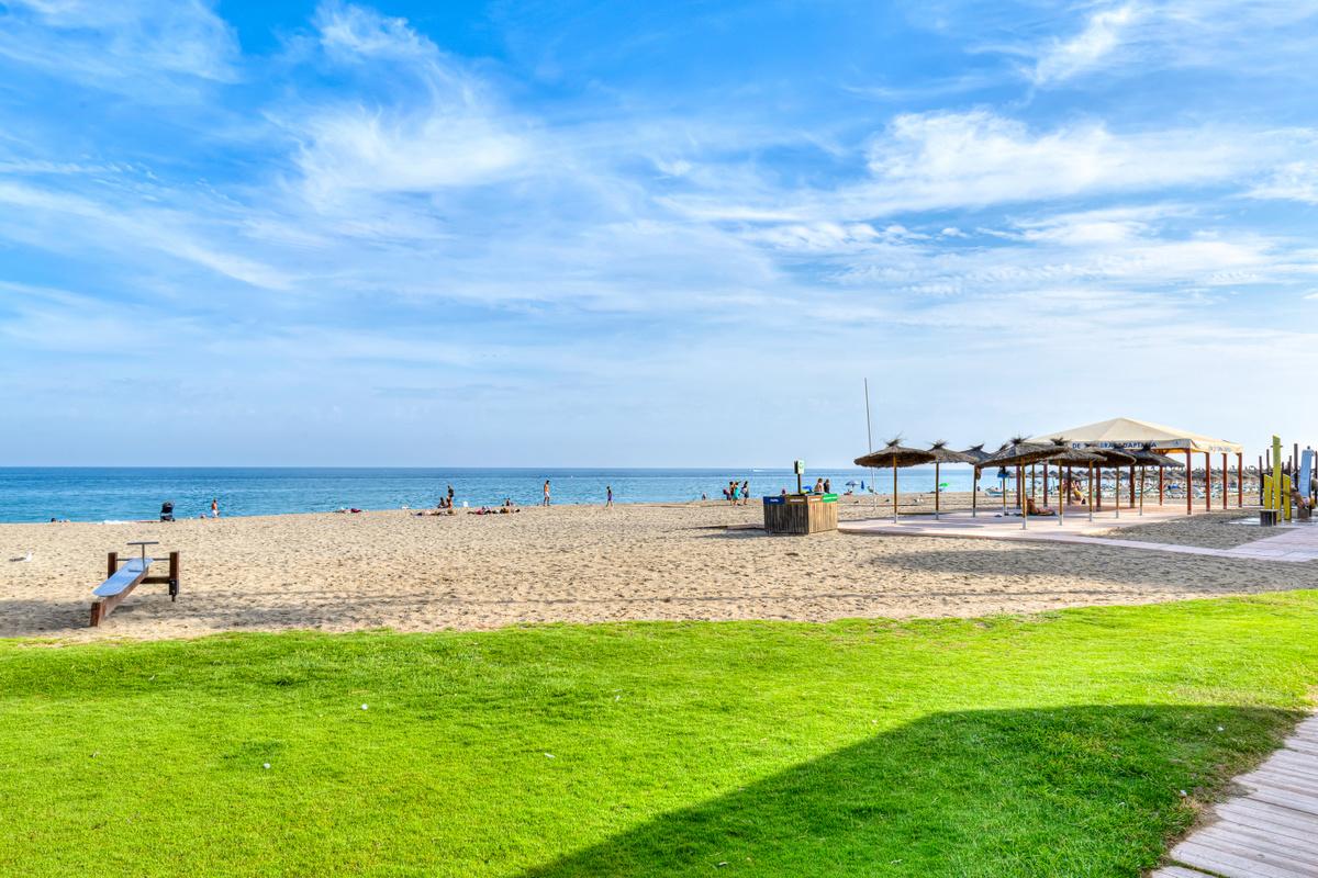 Imagen 22 Apto. Playa en venta en Fuengirola / Paseo Marítimo Fuengirola