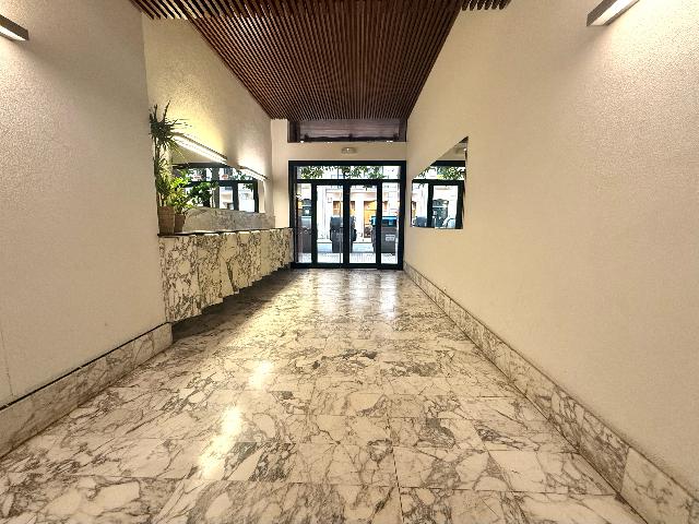 Imagen 12 Inmueble 245391 - Oficina Comercial en alquiler en Donostia-San Sebastián / Calle Camino-Despacho en edifici...