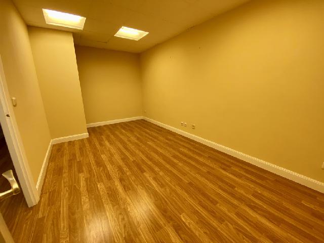Imagen 2 Inmueble 245391 - Oficina Comercial en alquiler en Donostia-San Sebastián / Calle Camino-Despacho en edifici...