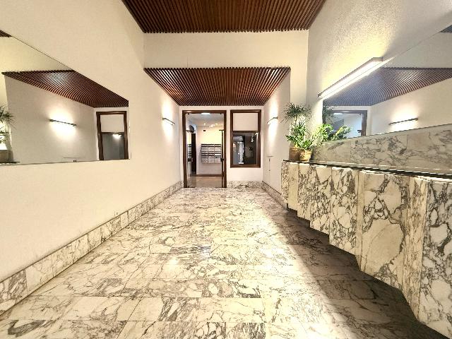 Imagen 11 Inmueble 245391 - Oficina Comercial en alquiler en Donostia-San Sebastián / Calle Camino-Despacho en edifici...