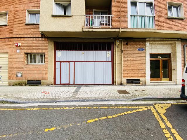 Imagen 3 Inmueble 263423 - Parking Coche en venta en Donostia-San Sebastián / Calle Tejeria-Eguia-Donostia