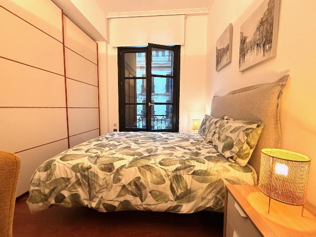 Imagen 4 Inmueble 263781 - Piso en alquiler en Donostia-San Sebastián / Boulevard - Centro Donostia