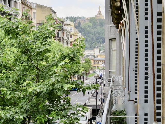 Imagen 1 Inmueble 268636 - Piso en venta en Donostia-San Sebastián / Plaza Catedral Buen Pastor-Donostia