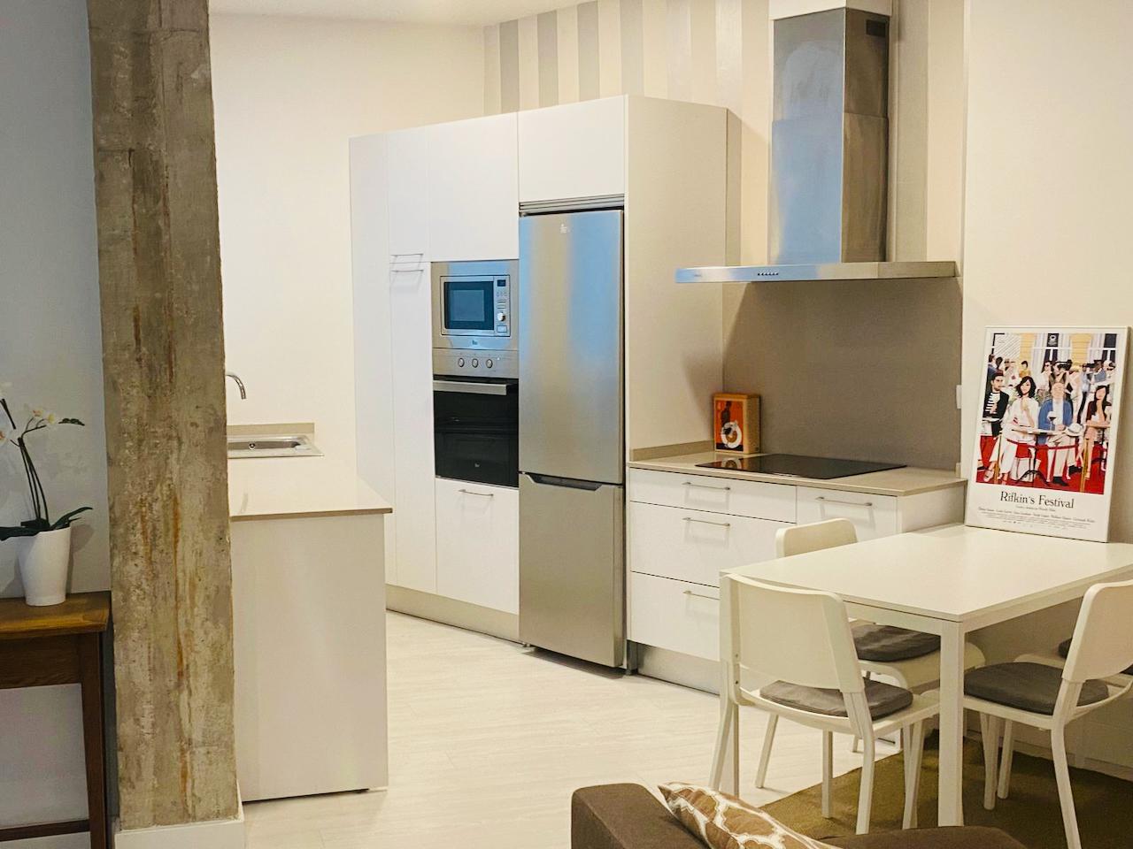 Imagen 7 Piso en alquiler en Donostia-San Sebastián / Pº Colón-Cercano al puebte Sta. Catalina-Donostia