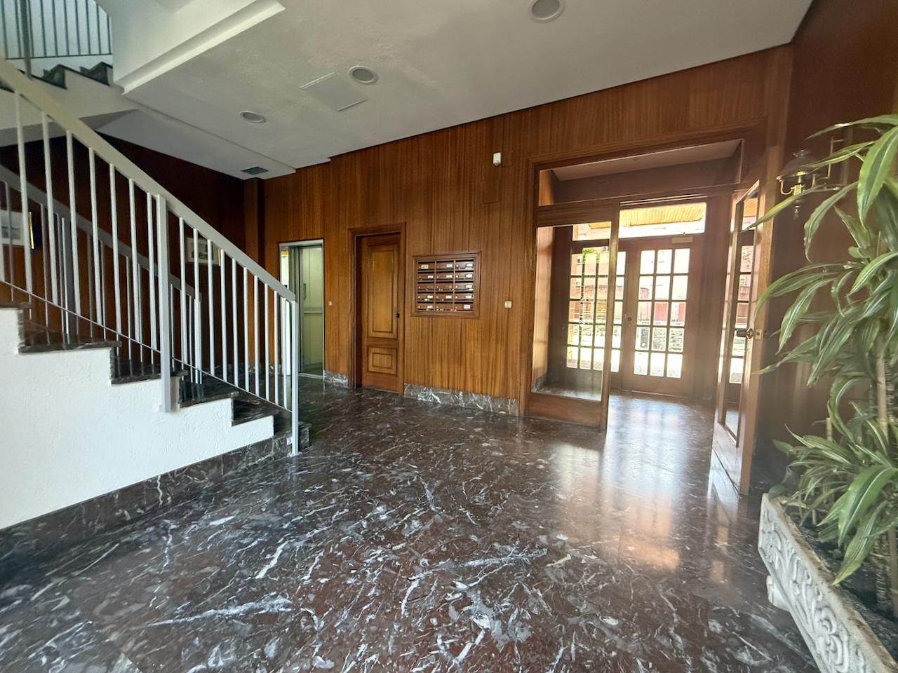 Imagen 7 Piso en venta en Donostia-San Sebastián / Paseo de Mons - Intxaurrondo - Donostia