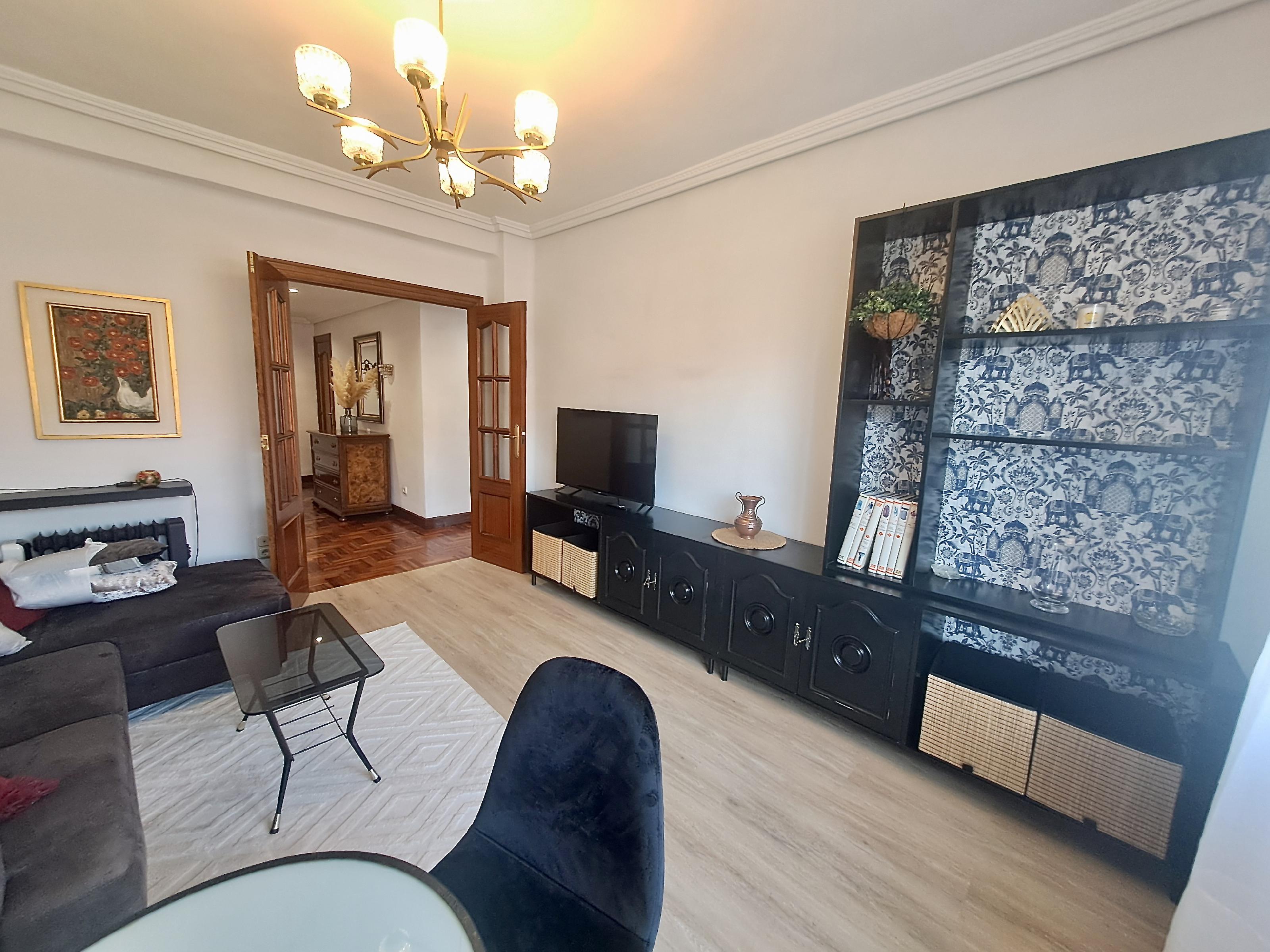 Imagen 4 Piso en alquiler en Donostia-San Sebastián / Avenida Ametzagaña - Egia - Donostia