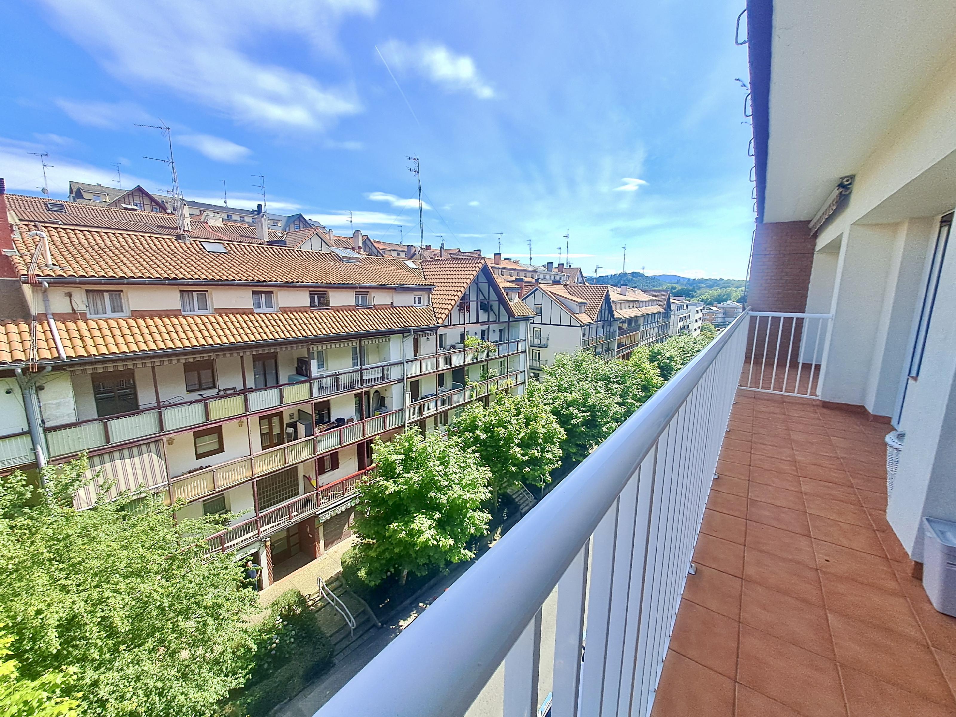 Imagen 13 Piso en alquiler en Donostia-San Sebastián / Avenida Ametzagaña - Egia - Donostia