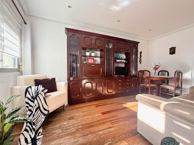 Imagen 4 Inmueble 297141 - Piso en venta en Donostia-San Sebastián / Calle Gloria-Gros-Donostia