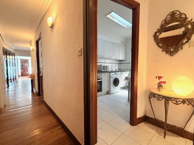Imagen 6 Inmueble 297141 - Piso en venta en Donostia-San Sebastián / Calle Gloria-Gros-Donostia