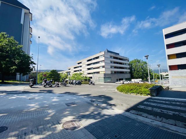 Imagen 3 Local Comercial en venta en Donostia-San Sebastián / Calle Argel-Intxaurrondo-Donostia