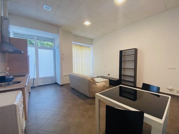 Imagen 4 Local Comercial en venta en Donostia-San Sebastián / Calle Argel-Intxaurrondo-Donostia