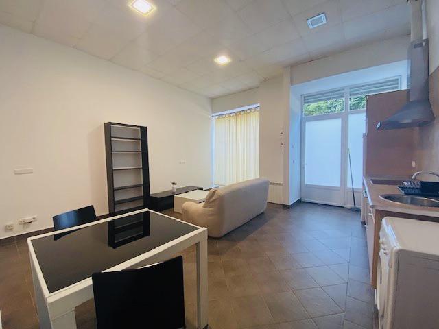 Imagen 5 Local Comercial en venta en Donostia-San Sebastián / Calle Argel-Intxaurrondo-Donostia