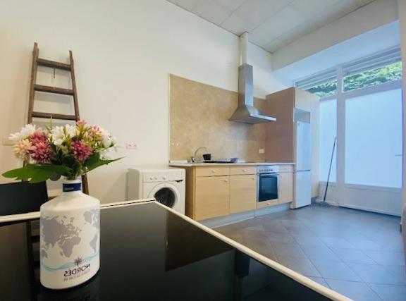 Imagen 1 Local Comercial en venta en Donostia-San Sebastián / Calle Argel-Intxaurrondo-Donostia