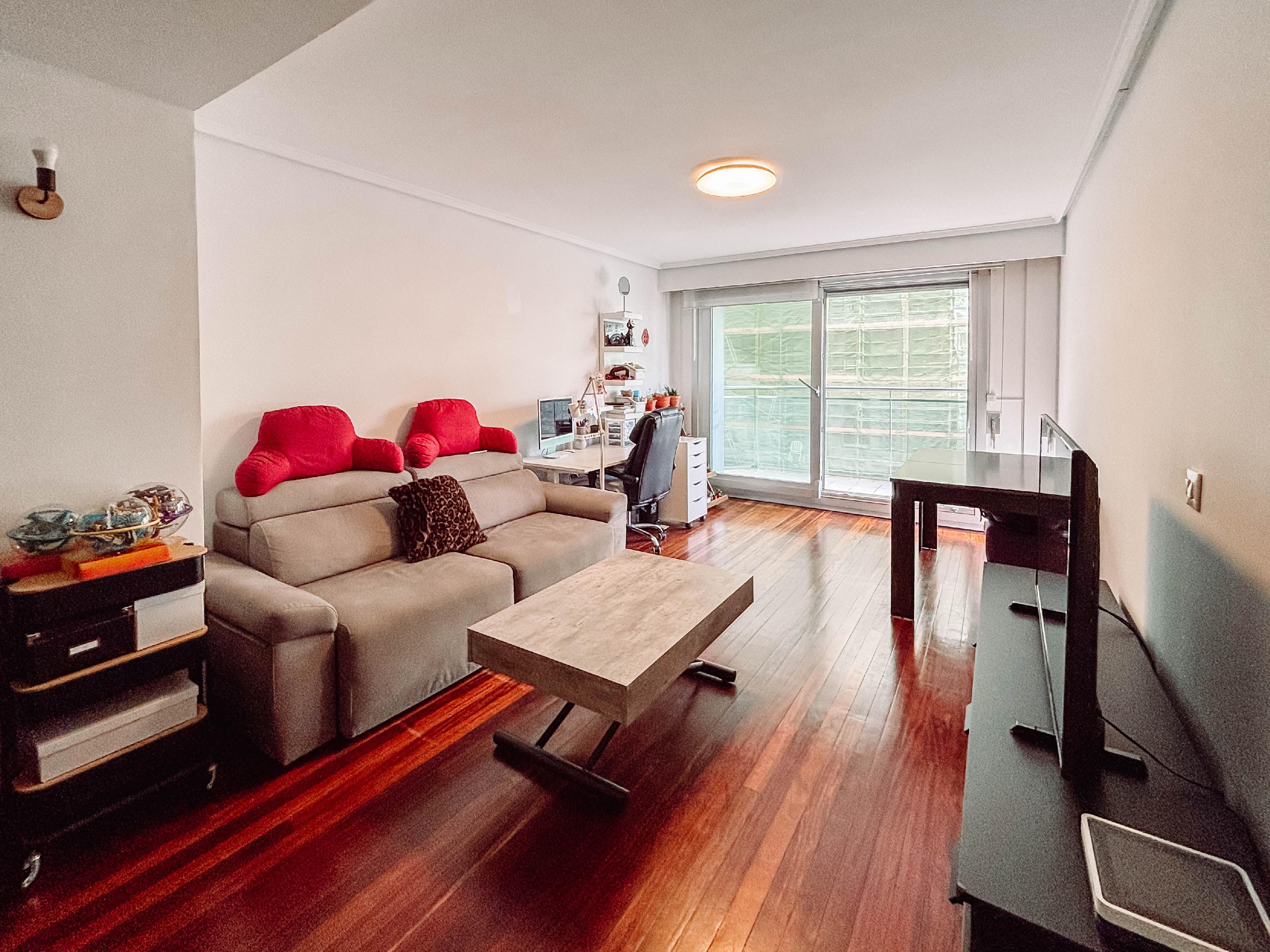 Imagen 2 Piso en venta en Donostia-San Sebastián / Calle Triunfo-Miraconcha- Area romantica Donostia